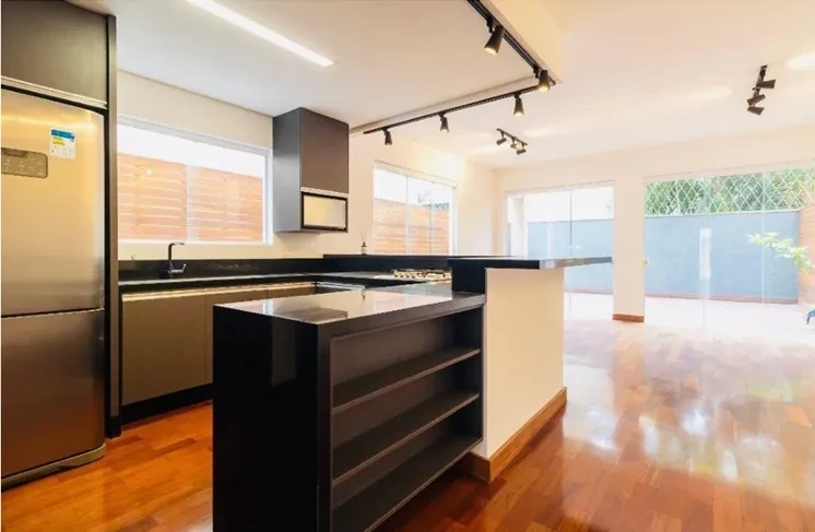 Imagem Casa de Condomínio com 3 Quartos à Venda, 300 metros em Jardim Viana - São Paulo