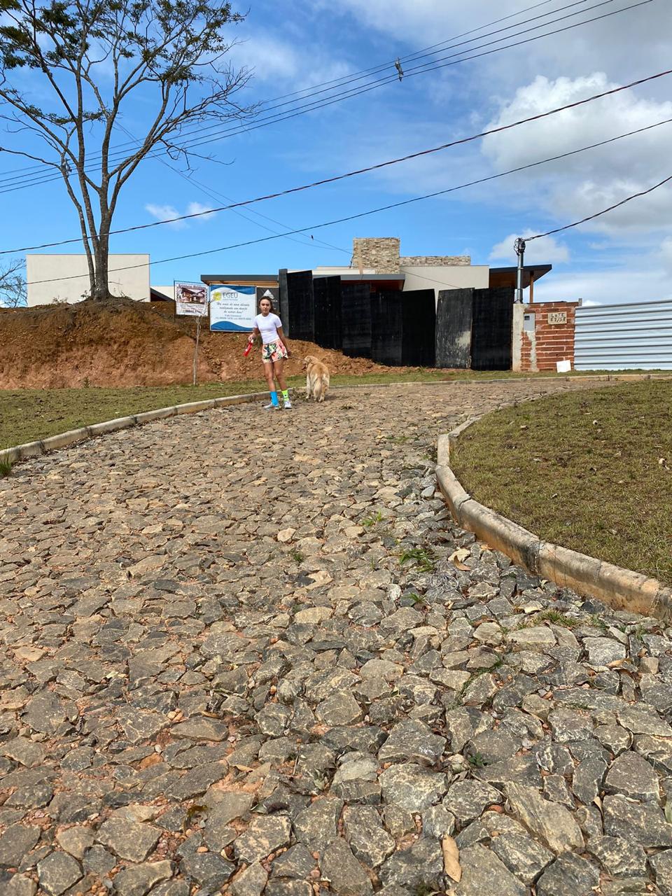 Foto do imóvel: Terreno à Venda, 3280 m² em Salvaterra - Juiz de Fora