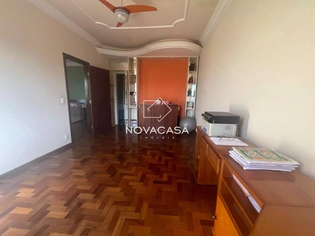 Foto do imóvel: Casa com 4 Quartos à Venda, 380 m² em Santa Mônica - Belo Horizonte