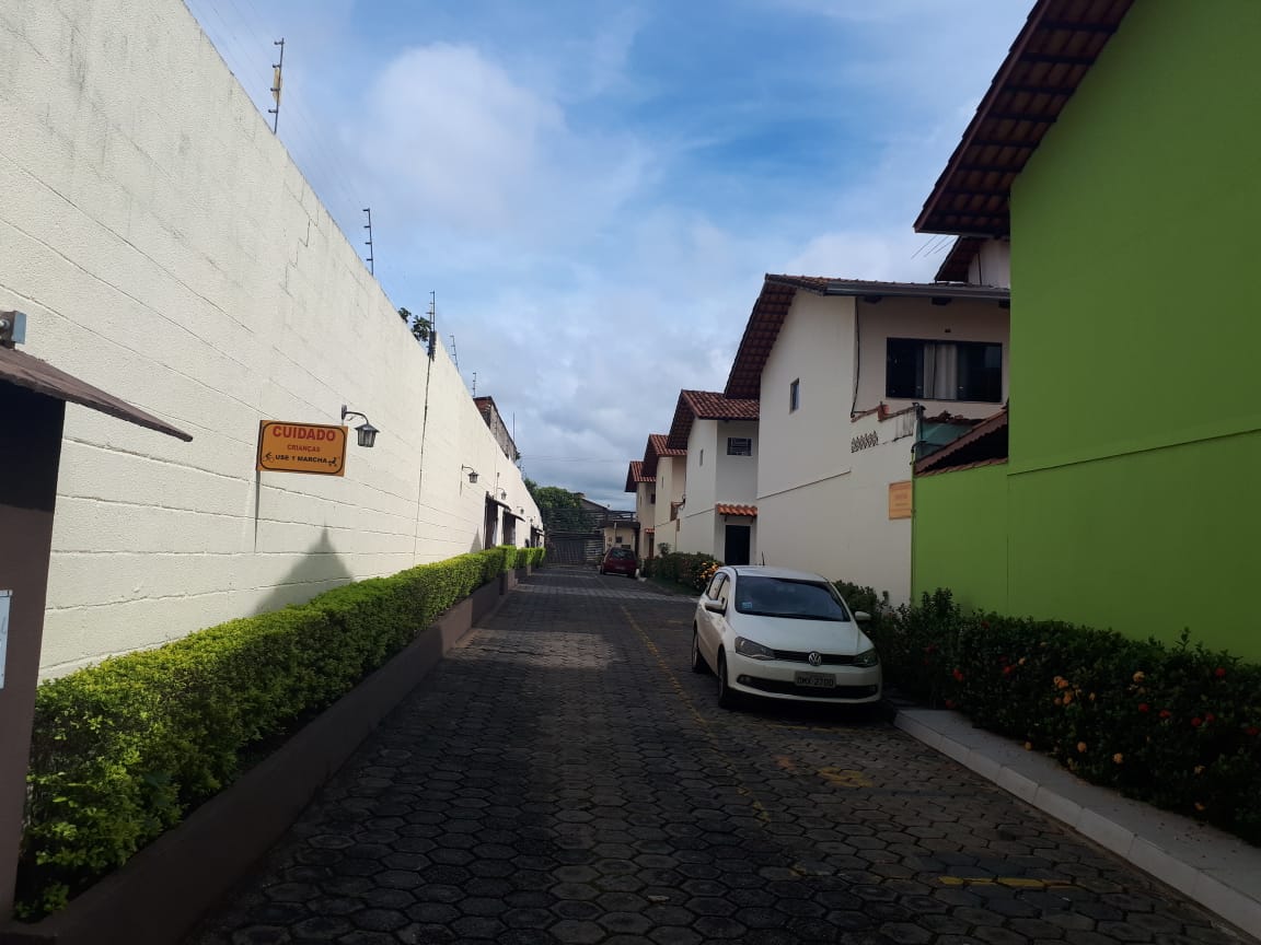 Imagem Casa de Condomínio com 3 Quartos à Venda, 128 m² em Vila Monticelli - Goiânia