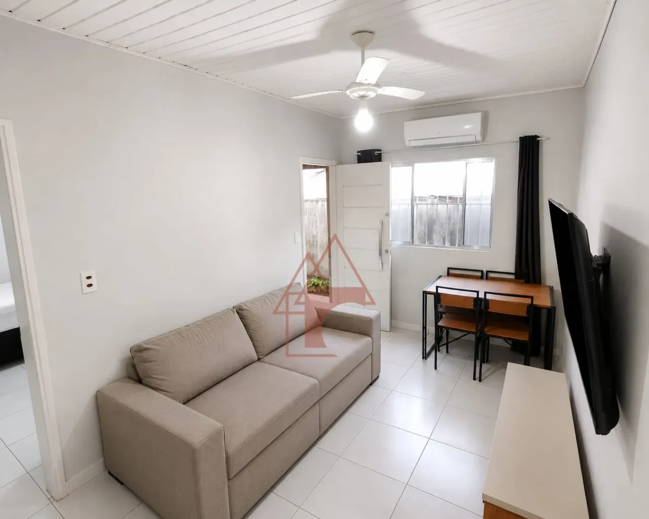 Imagem Casa com 1 Quarto à Venda, 64 m² em Vila Nova - Cubatão