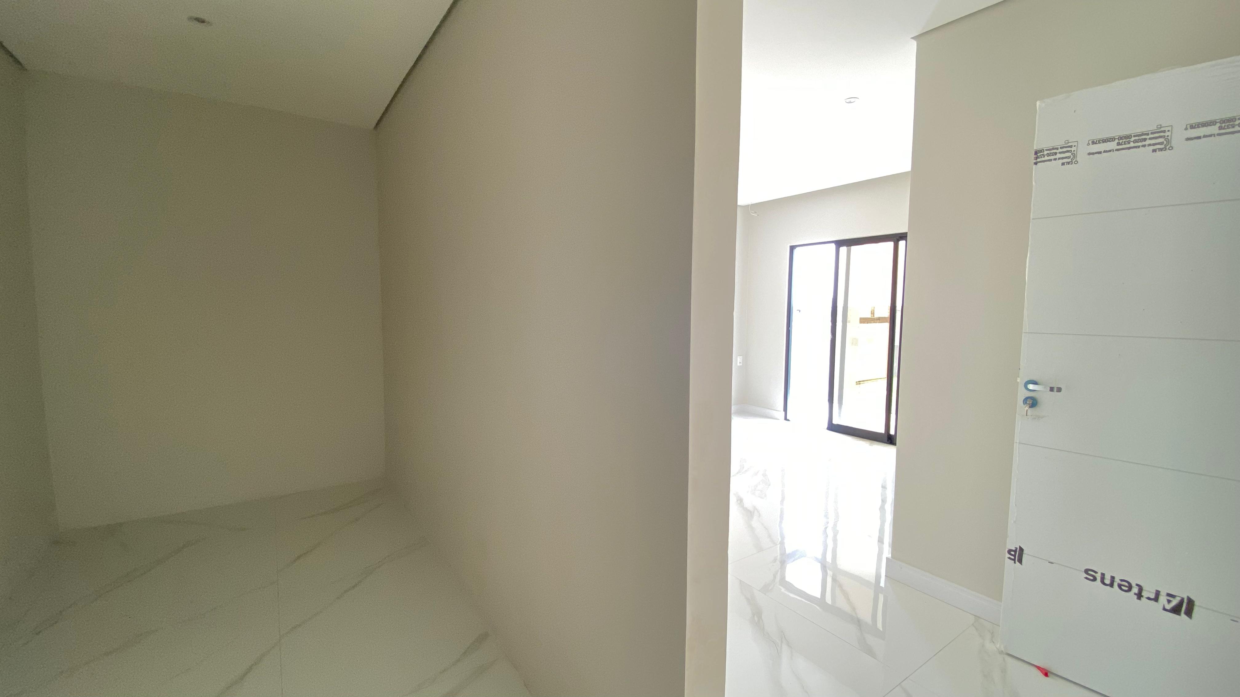 Imagem Casa de Condomínio com 4 Quartos à Venda, 241 m² em Cidade Alpha - Eusébio