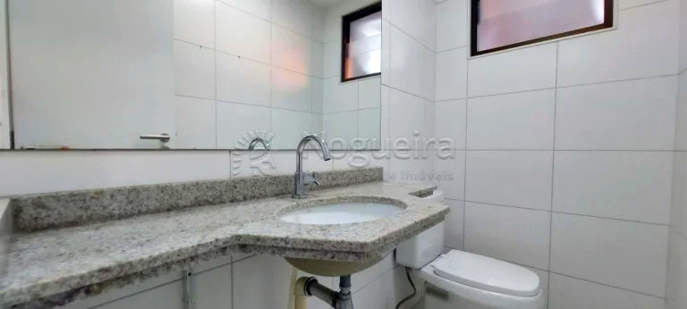 Imagem Apartamento com 4 Quartos à Venda, 138 m²em Boa Viagem - Recife