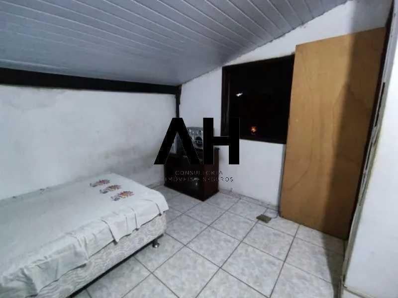 Imagem Casa com 4 Quartos à Venda, 120 m²em Badu - Niterói