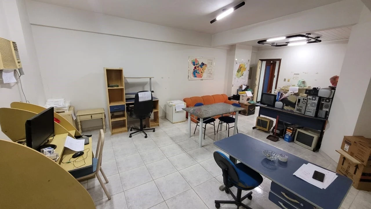 Imagem Sala Comercial à Venda, 61 metros em São Brás - Belém