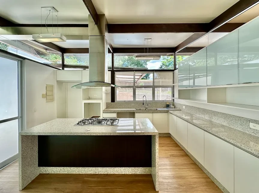 Foto do imóvel: Casa de Condomínio com 3 Quartos à Venda, 344 metros em Vila Santo Antônio - Cotia