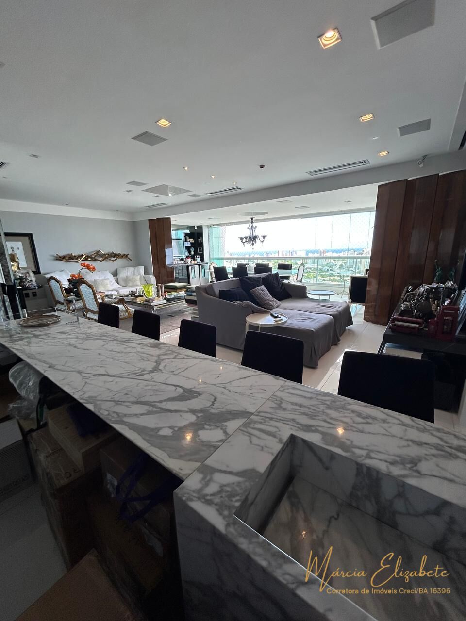 Foto do imóvel: Apartamento com 4 Quartos à Venda, 185 m² em Itaigara - Salvador