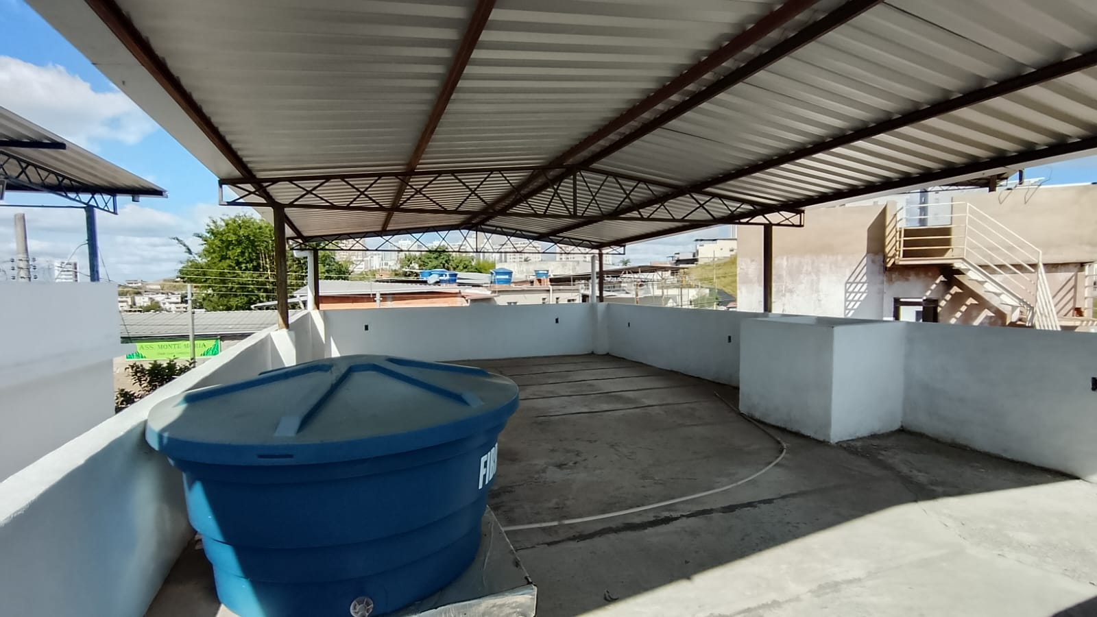 Imagem Casa com 2 Quartos à Venda, 165 m² em Santa Cecília - Juiz de Fora