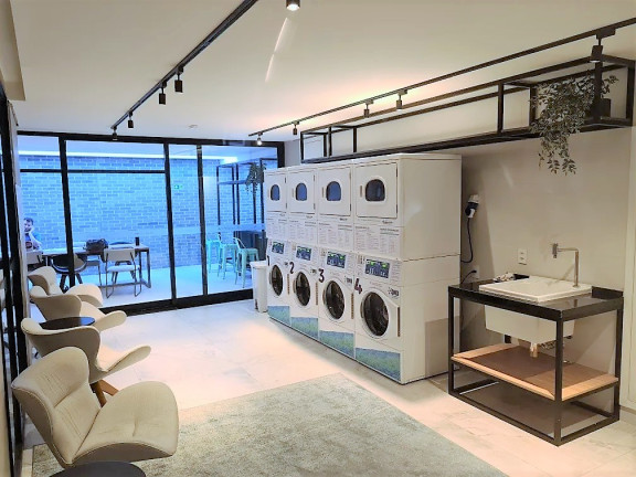 Imagem Apartamento com 2 Quartos à Venda,  em Vila Dom Pedro I - São Paulo