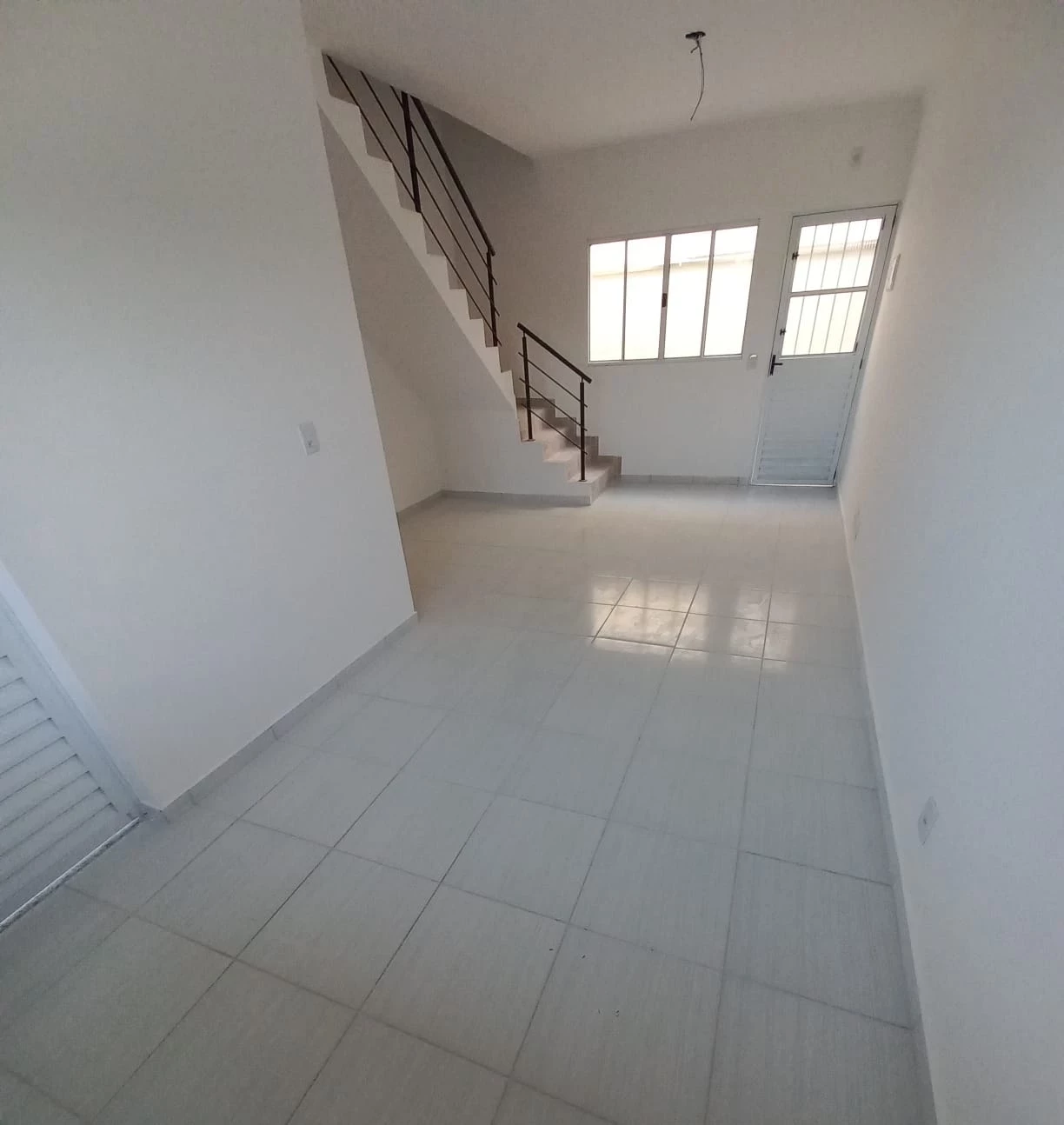 Imagem Casa de Vila com 2 Quartos à Venda, 4300 m² em Vila São Paulo - Mogi das Cruzes