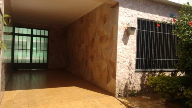 Imagem Sobrado com 3 Quartos à Venda, 298 m² em Jardim Munhoz - Guarulhos