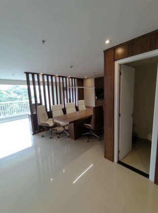 Sala Comercial à Venda, 75 m² em Parque Renato Maia - Guarulhos
