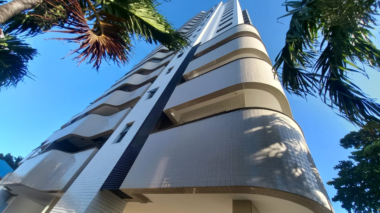 Imagem Apartamento com 3 Quartos à Venda, 129 m²em Varjota - Fortaleza