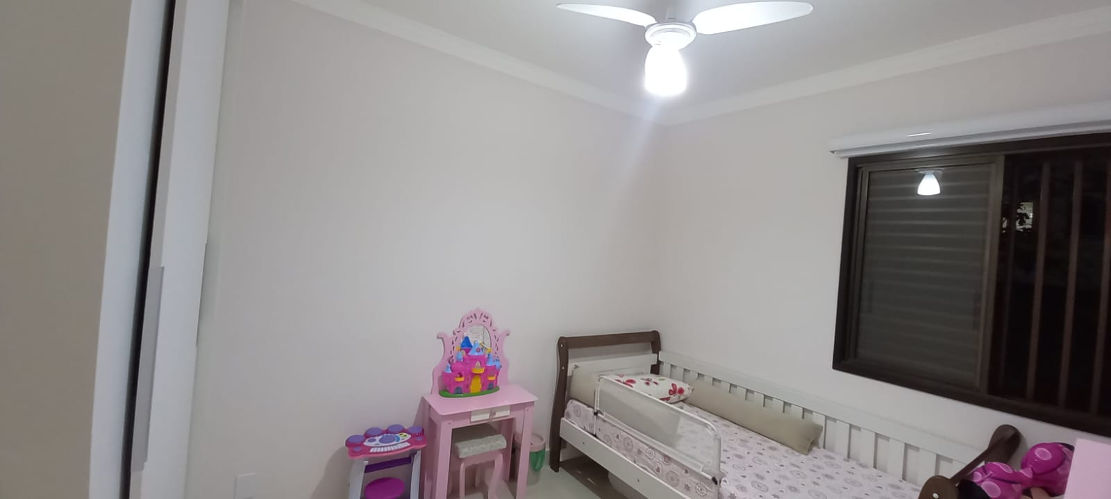 Imagem Apartamento com 2 Quartos à Venda, 60 m²em Jardim do Lago Continuação - Campinas