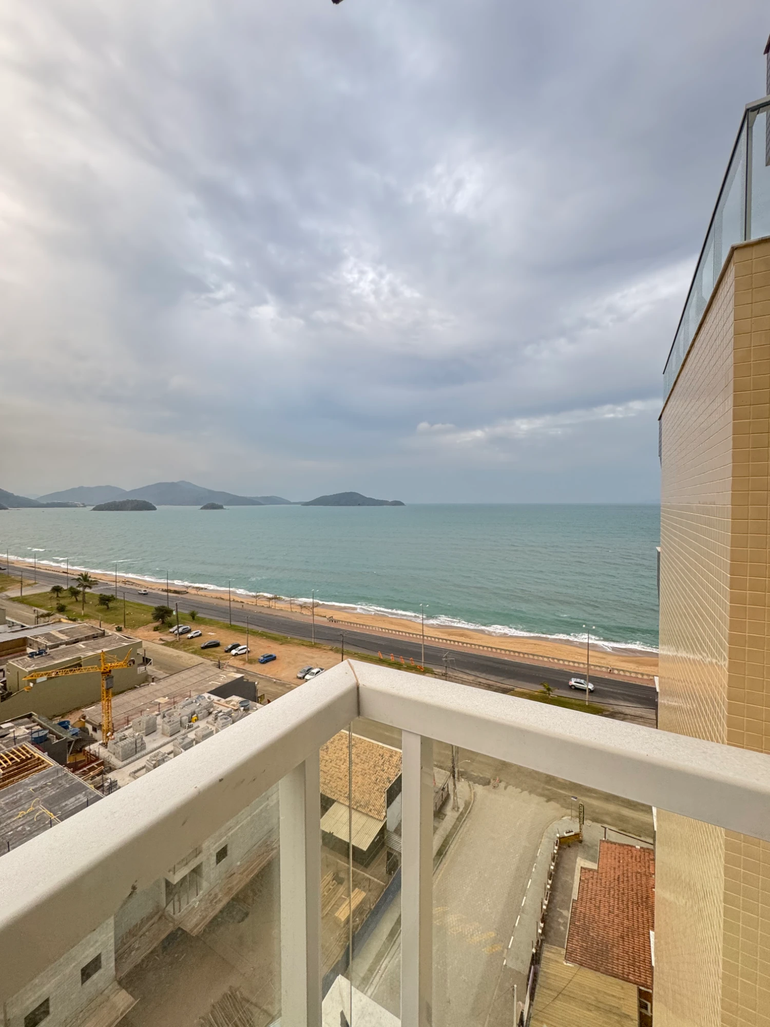 Imagem Apartamento com 3 Quartos à Venda, 99 metros em Massaguaçu - Caraguatatuba