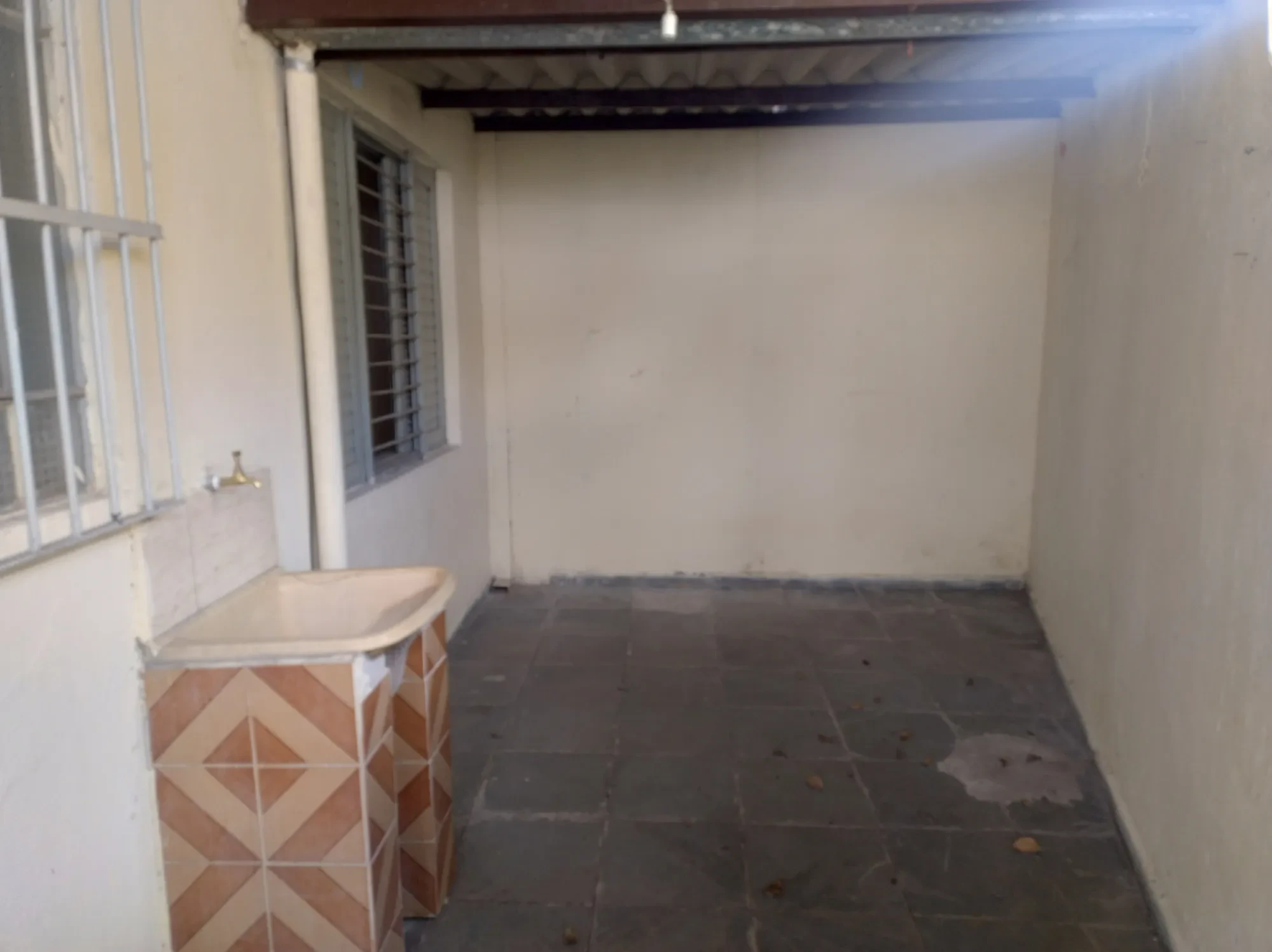 Foto do imóvel: Casa com 1 Quarto para Alugar, 35 m² em São João - Jacareí