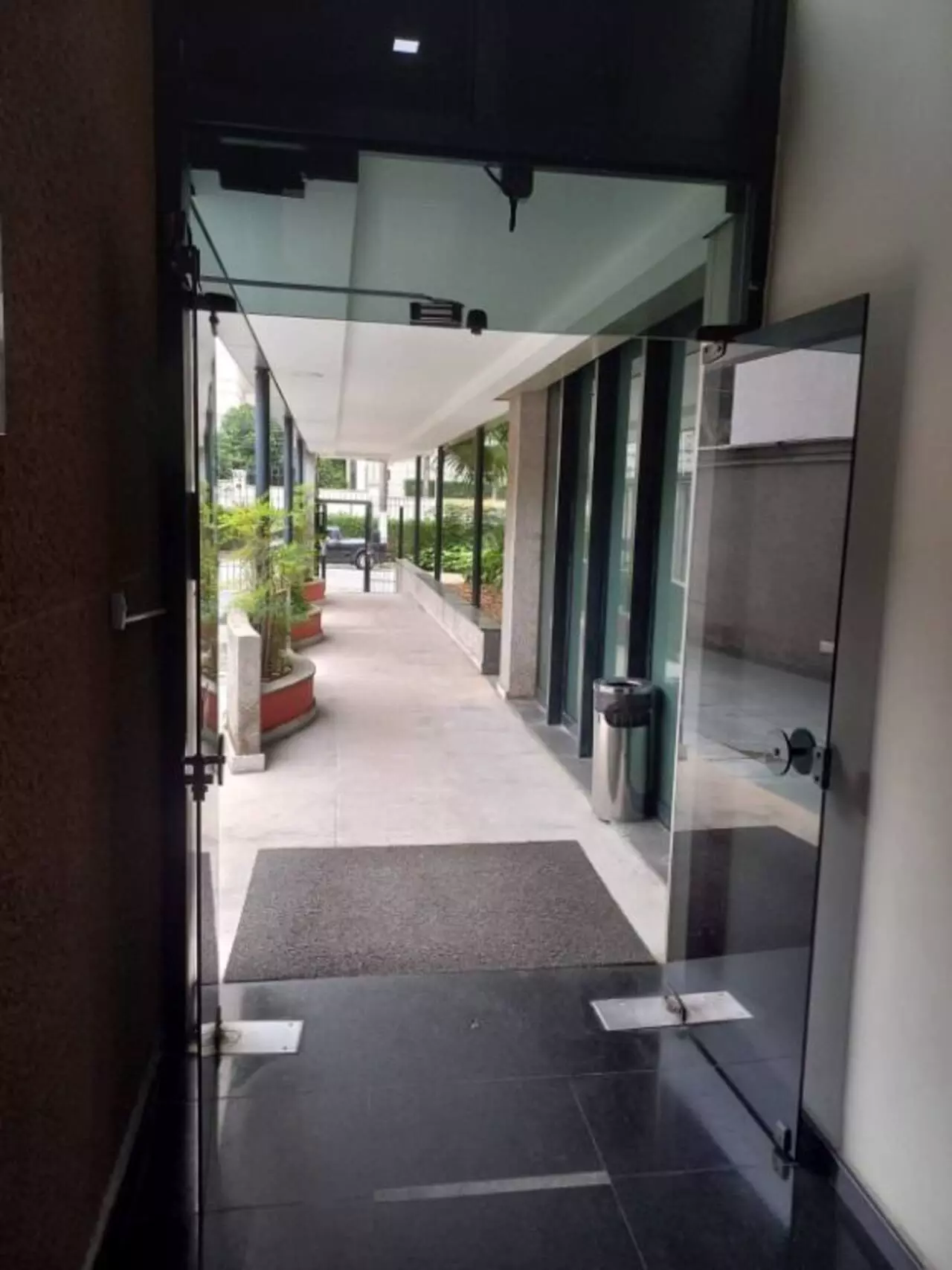 Imagem Sala Comercial à Venda ou Locação, 37 m² em Indianópolis - São Paulo