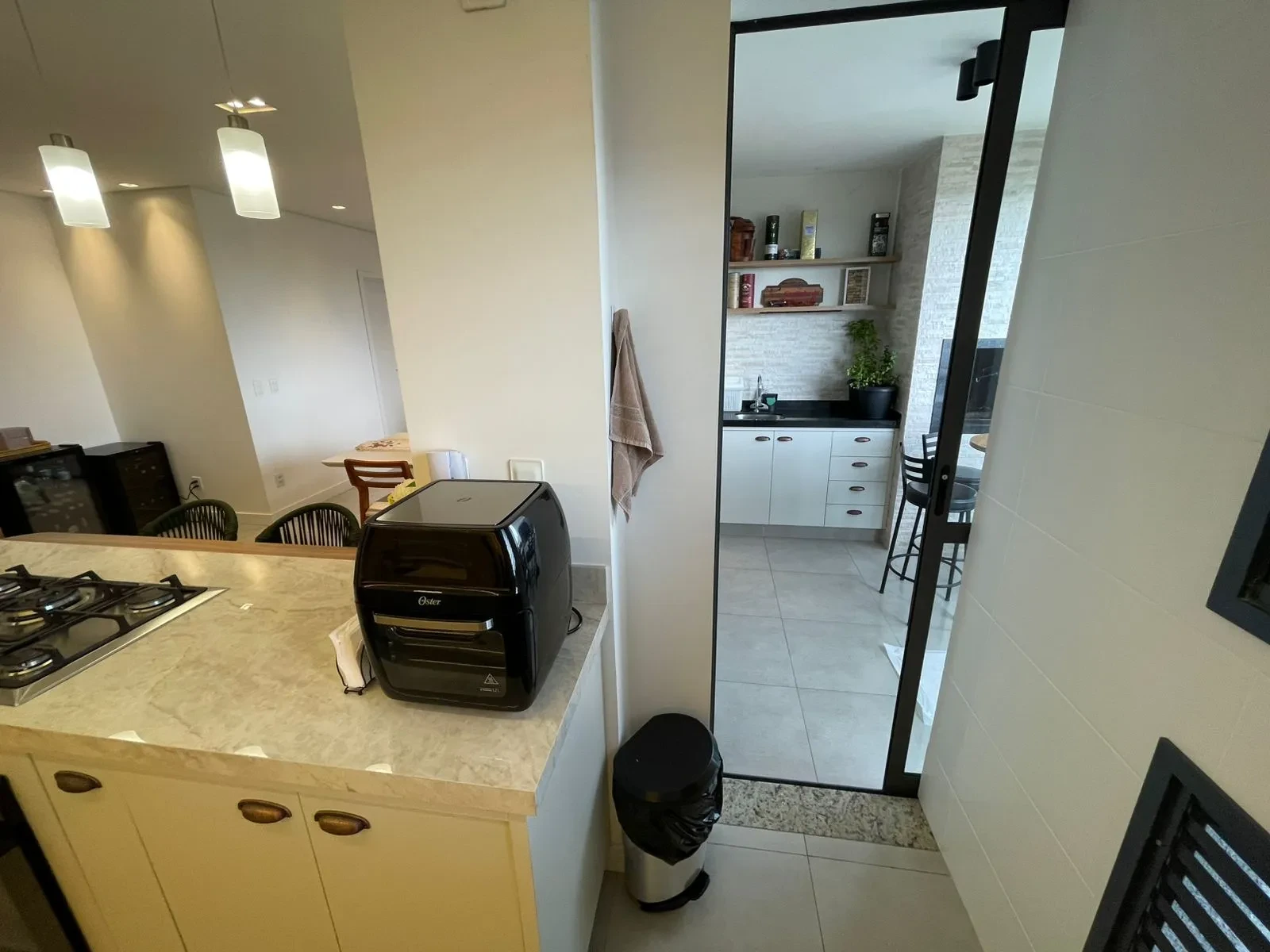 Imagem Apartamento com 2 Quartos para Alugar, 77 m² em Despraiado - Cuiabá