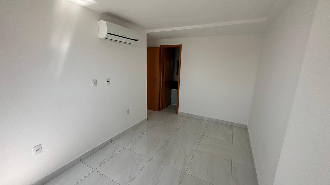 Imagem Apartamento com 3 Quartos à Venda, 74 m² em INTERMARES - CABEDELO