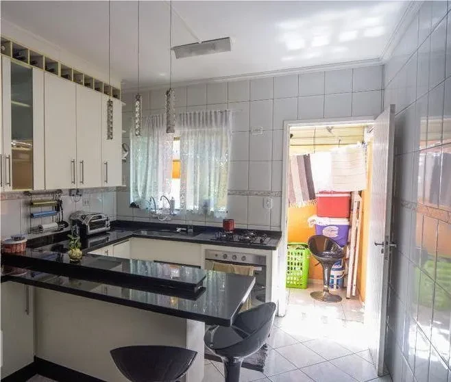 Imagem Casa de Condomínio com 3 Quartos à Venda, 99 metro em Vila Esperança - São Paulo