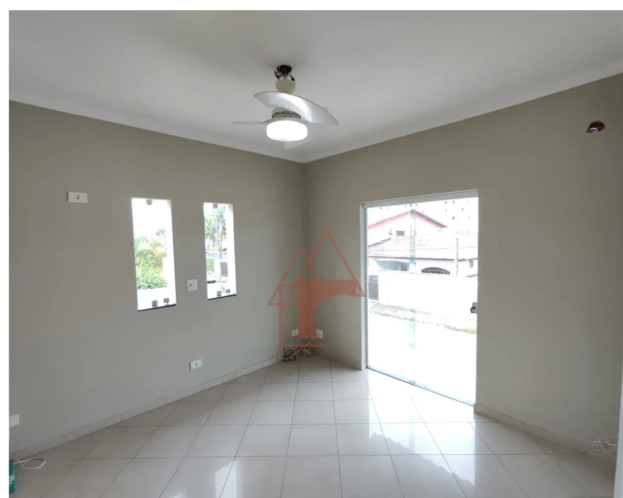 Imagem Sobrado com 3 Quartos à Venda, 247 m² em Parque São Luis - Cubatão