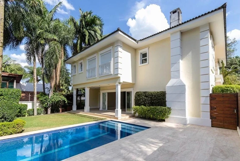 Casa de Condomínio com 4 Quartos à Venda, 712 m² em Jardim Petrópolis - São Paulo