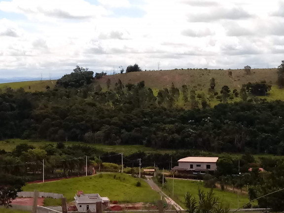 Imagem Chácara com 2 Quartos à Venda, 25.000 m²em Vila Favorino - Caçapava