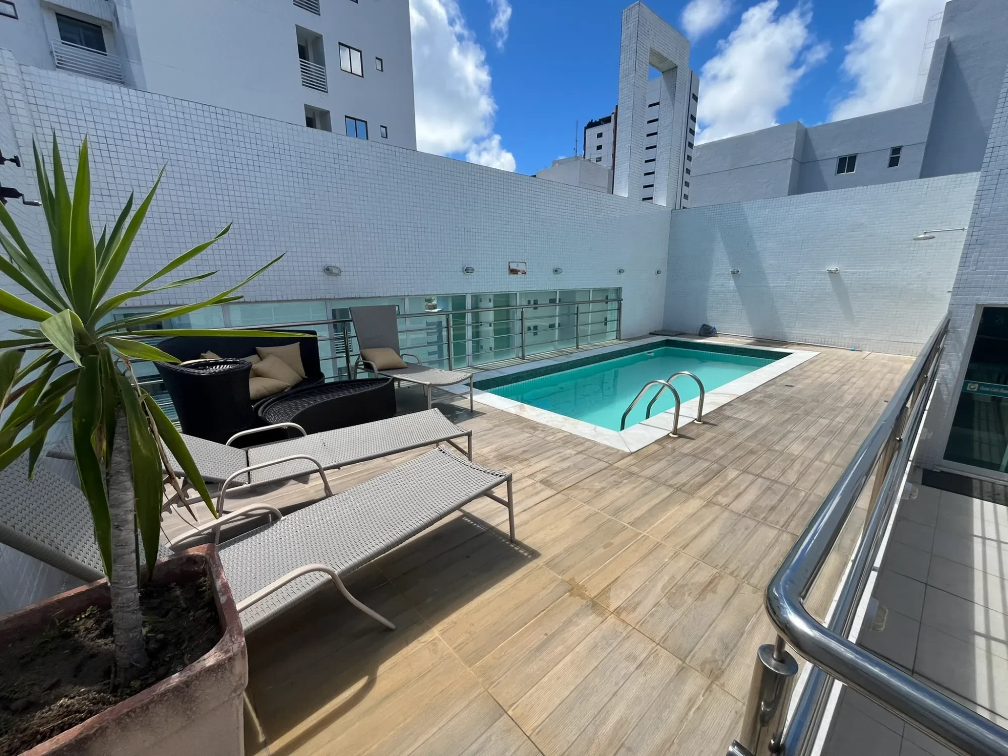 Imagem Apartamento com 4 Quartos à Venda, 136 m² em Cabo Branco - João Pessoa