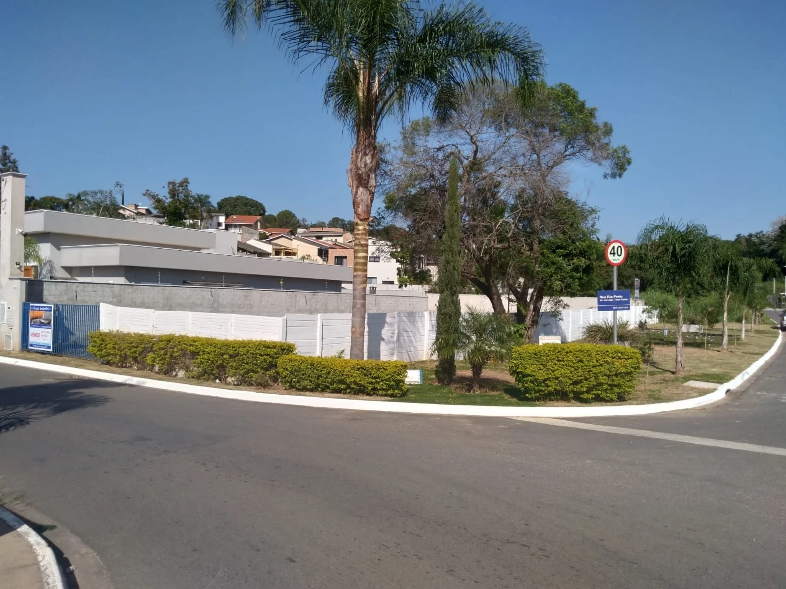 Foto do imóvel: Terreno à Venda, 369 m² em Jardim do Lago - Atibaia