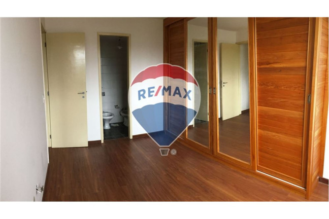 Imagem Cobertura com 3 Quartos à Venda, 211 m²em Icaraí - Niterói