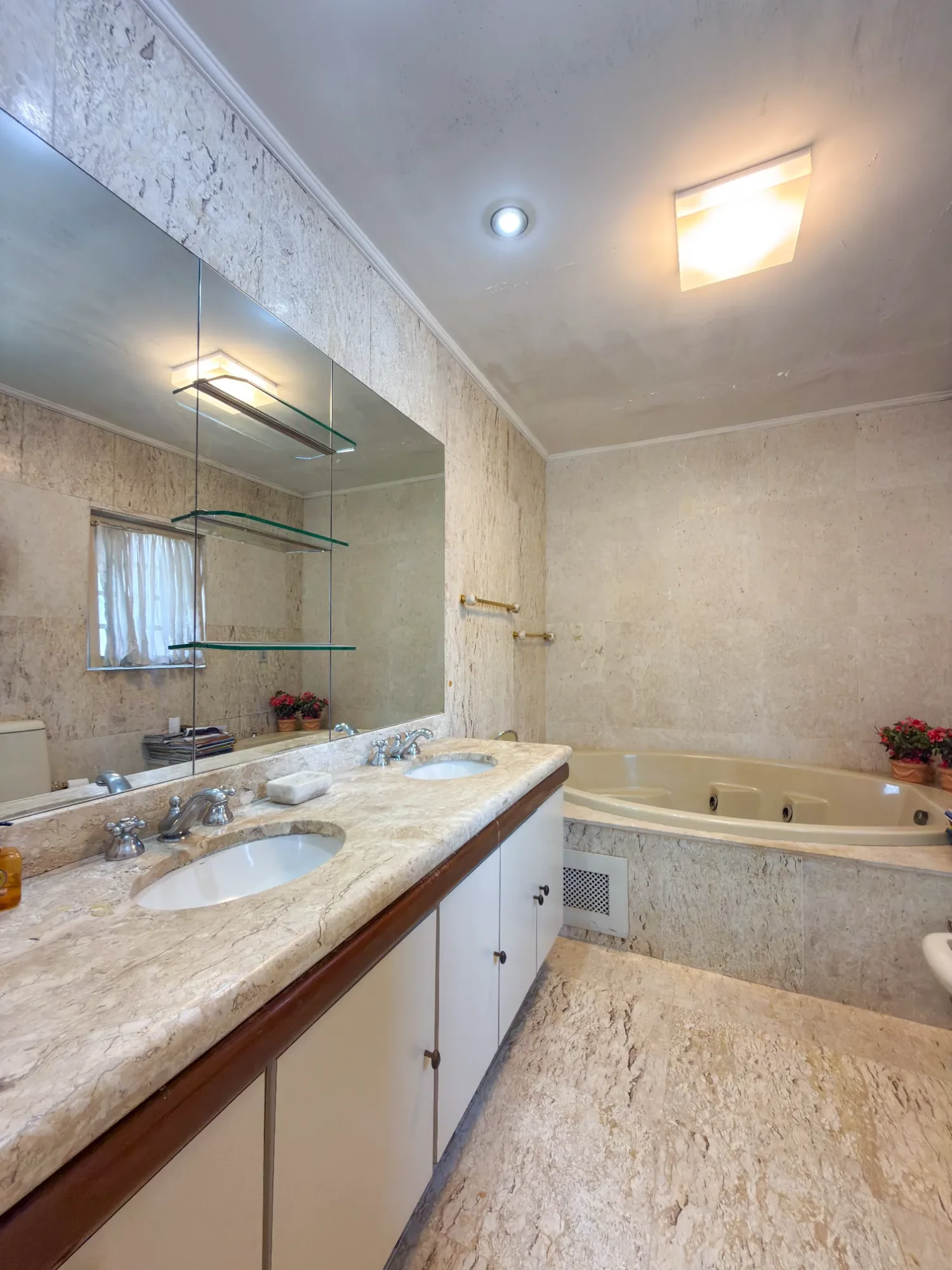 Imagem Casa de Condomínio com 4 Quartos à Venda, 270 m² em Alphaville - Santana de Parnaíba