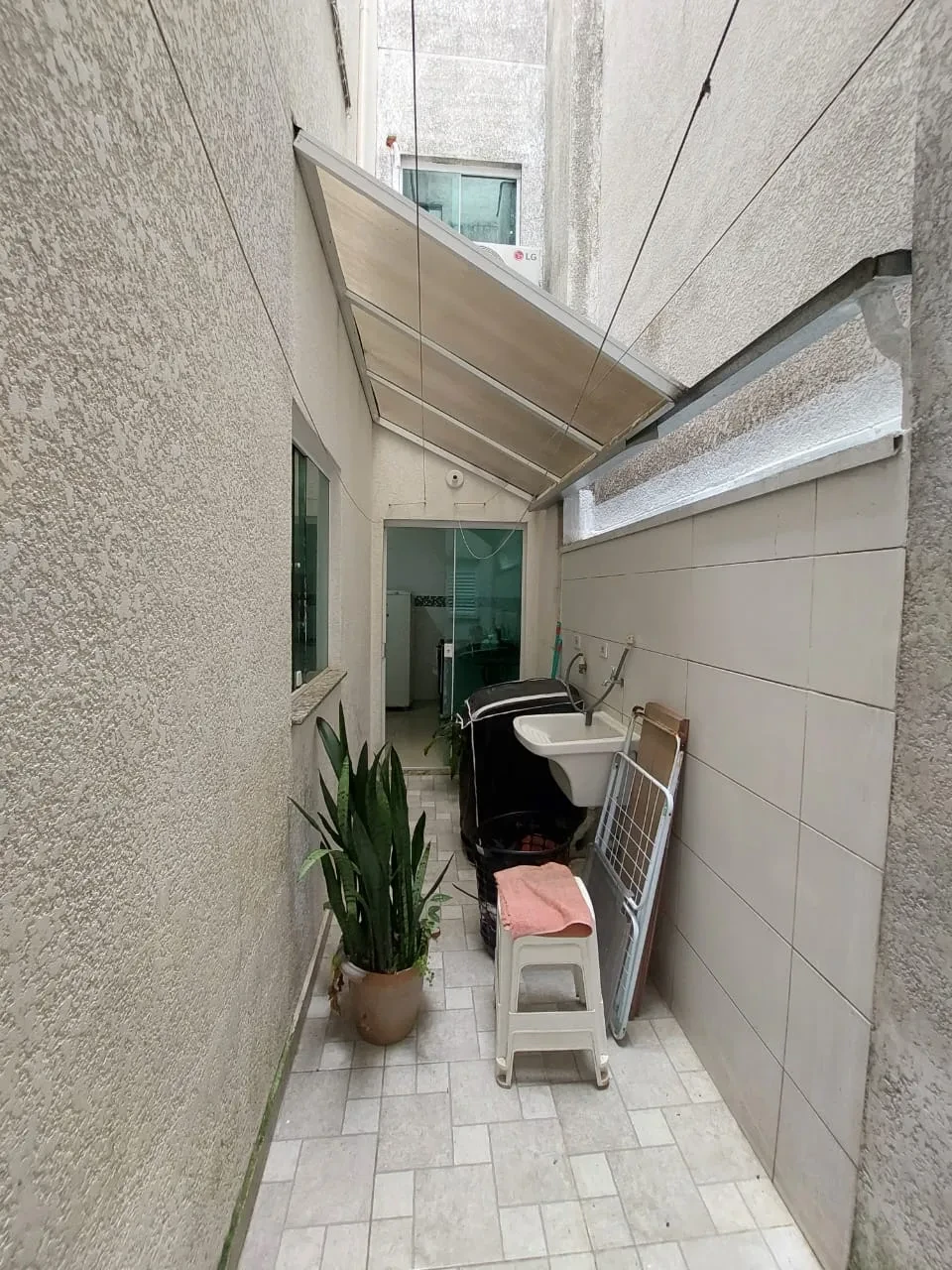 Imagem Apartamento com 2 Quartos à Venda, 47 m² em Pinheirinho - Santo André
