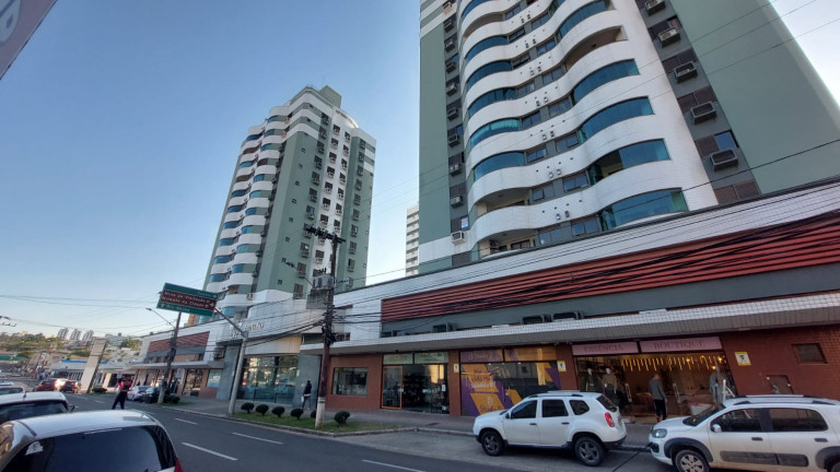 Apartamento com 2 Quartos à Venda,  em Centro - Criciúma