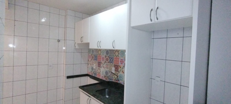 Imagem Apartamento com 2 Quartos à Venda,  em Serraria - São José