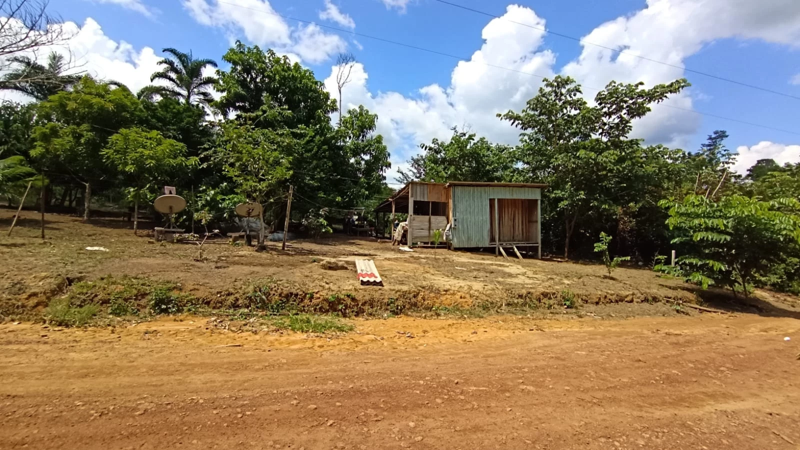 Imagem Chácara com 1 Quarto à Venda, 16.000 m² em Área Rural de Itacoatiara - Itacoatiara