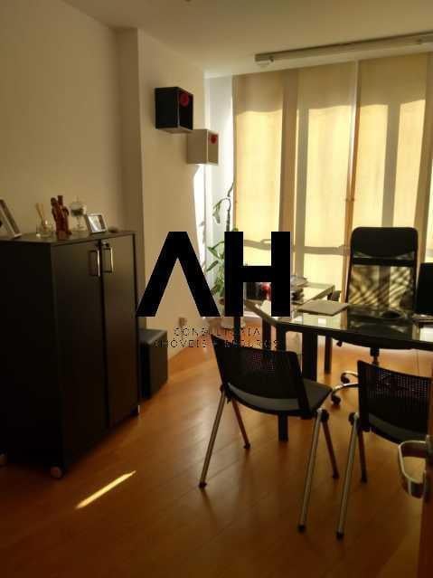 Imagem Sala Comercial à Venda, 56 m²em Centro - Niterói