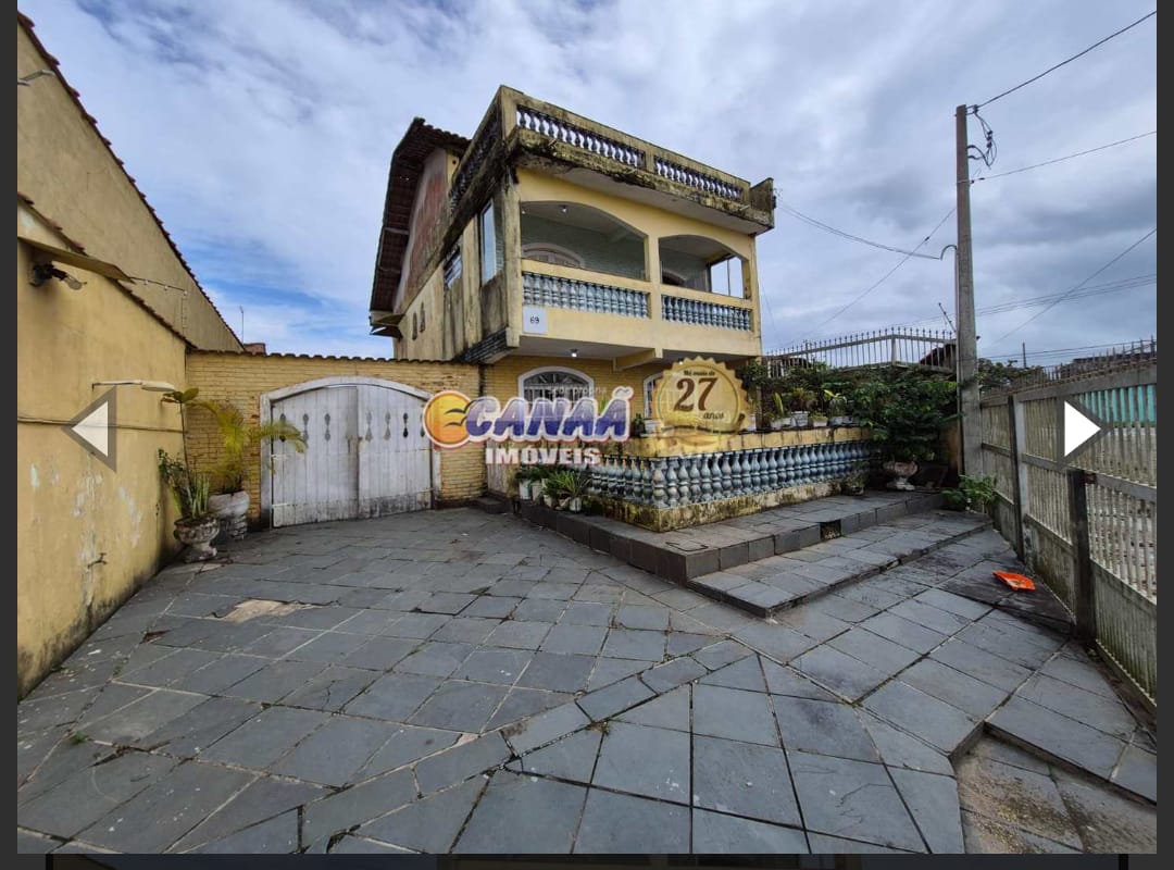 Imagem Sobrado com 6 Quartos à Venda, 290 m² em  - Mongaguá