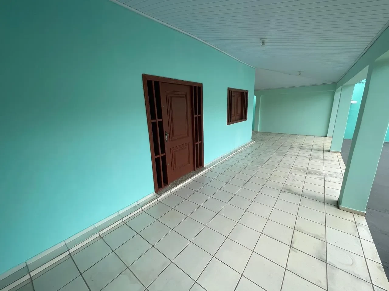 Imagem Casa com 4 Quartos para Alugar, 250 m² em Jardim Tropical - Cuiabá