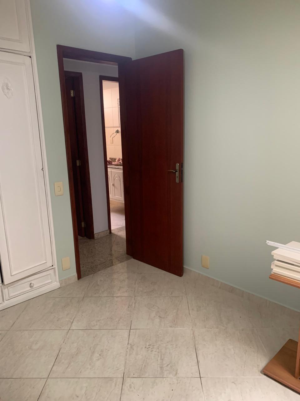 Imagem Apartamento com 3 Quartos à Venda, 110 m² em Icaraí - Niterói