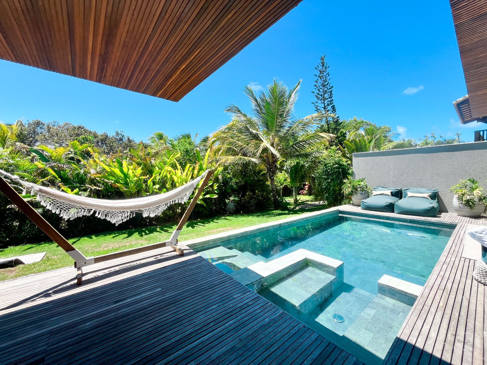 Foto do imóvel: Casa de Condomínio com 5 Quartos à Venda, 420 m² em Loteamento Praia do Forte - Mata de São João