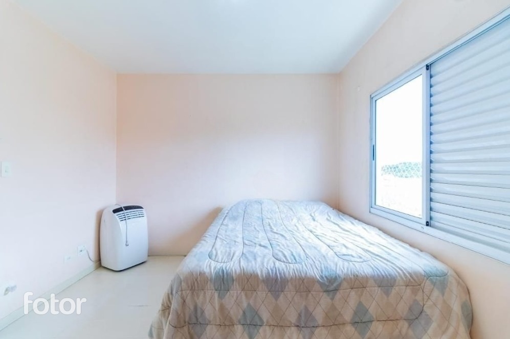 Imagem Casa de Condomínio com 3 Quartos à Venda, 140 m²em Pedreira - São Paulo