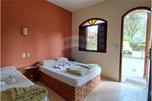 Imagem Imóvel com 19 Quartos à Venda, 802 m²em Mato Dentro - Ubatuba