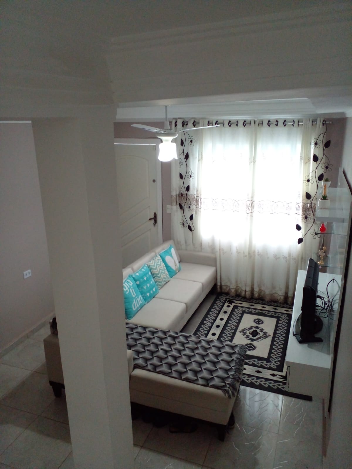 Imagem Sobrado com 2 Quartos à Venda, 70 m² em Jardim Santa Emília - São Paulo