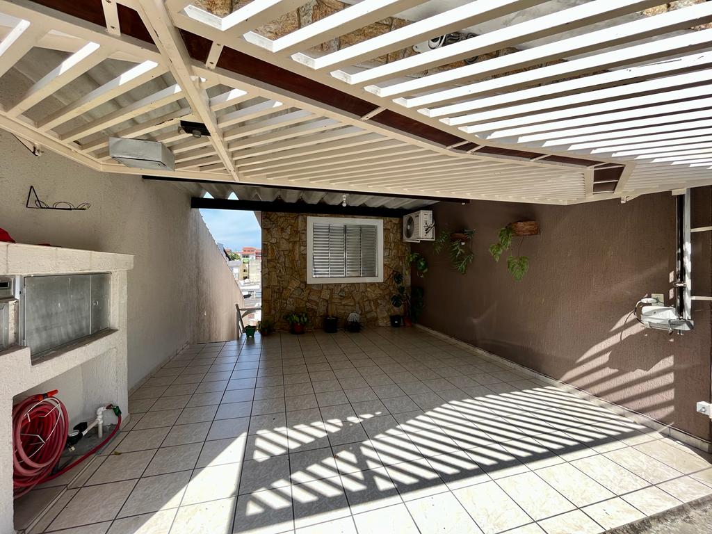 Casa com 3 Quartos à Venda, 200 m²em Jardim Las Vegas - Santo André