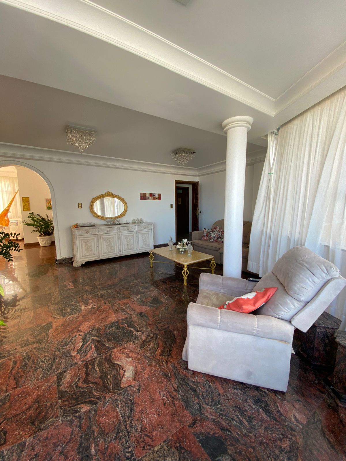 Imagem Apartamento com 4 Quartos à Venda, 170 m²em Pituba - Salvador