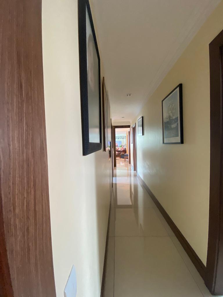 Imagem Apartamento com 4 Quartos à Venda, 198 m²em Umarizal - Belém