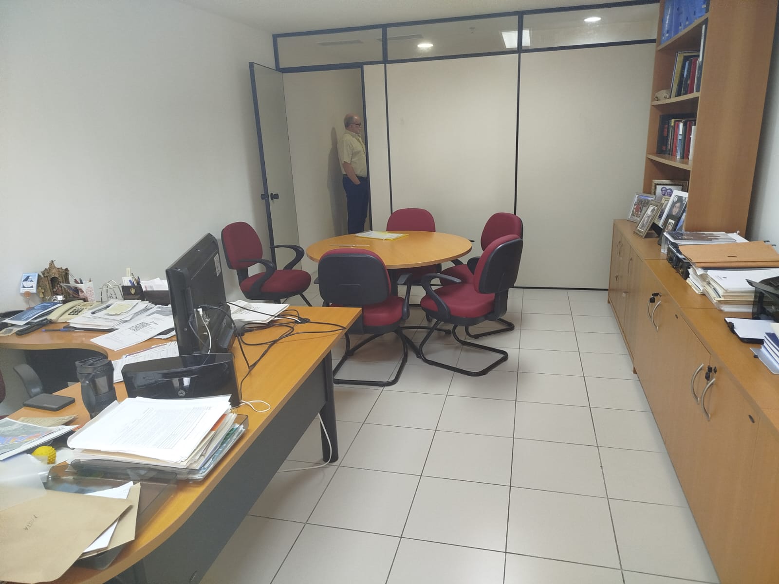 Imagem Sala Comercial para Alugar, 33 m²em Caminho das Árvores - Salvador