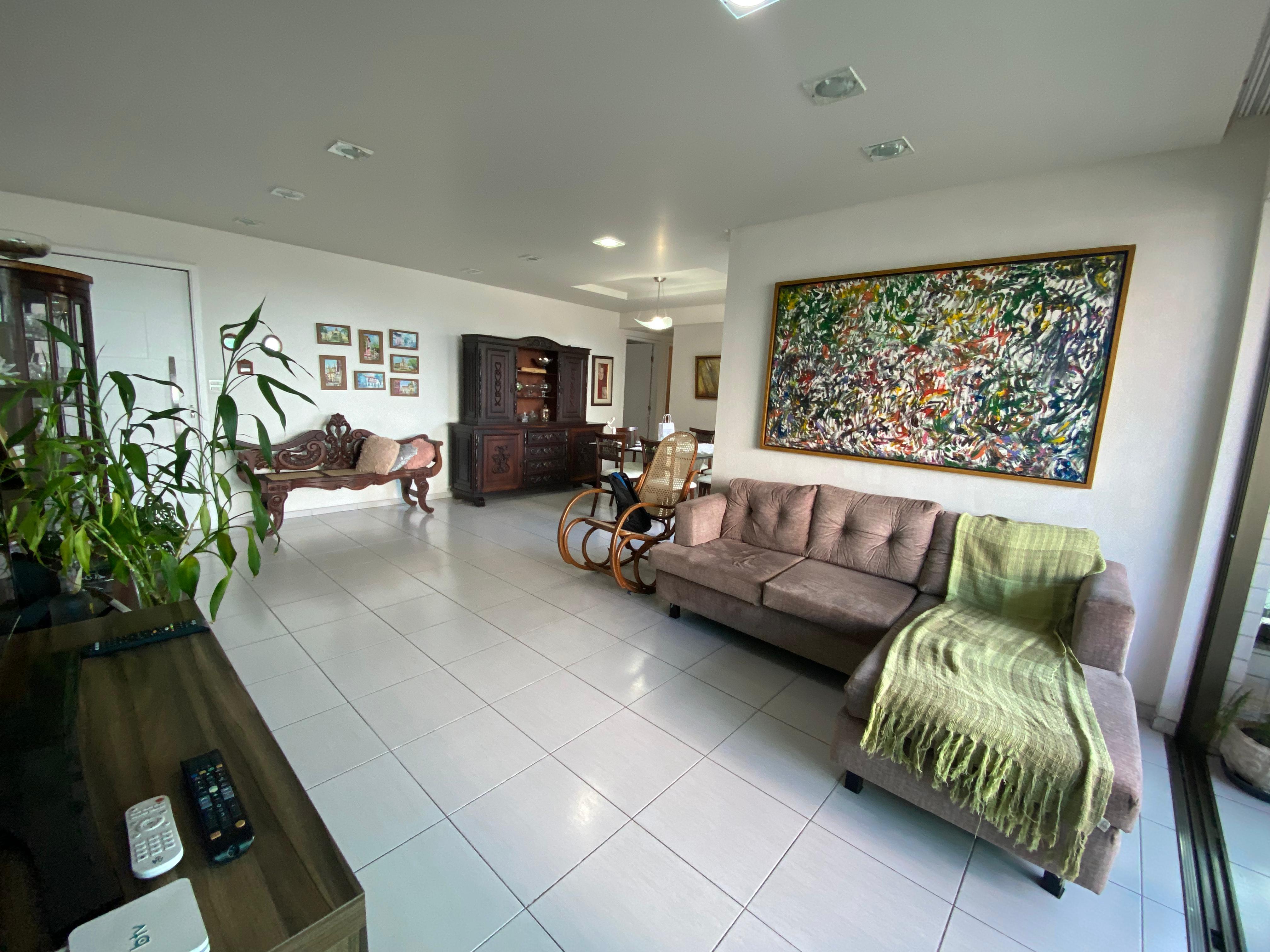 Imagem Apartamento com 4 Quartos à Venda, 165 m²em Encruzilhada - Recife