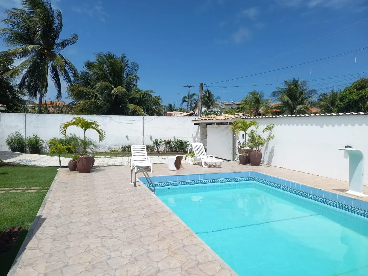 Imagem Casa com 5 Quartos à Venda, 300 m² em Barra do Jacuípe - Camaçari
