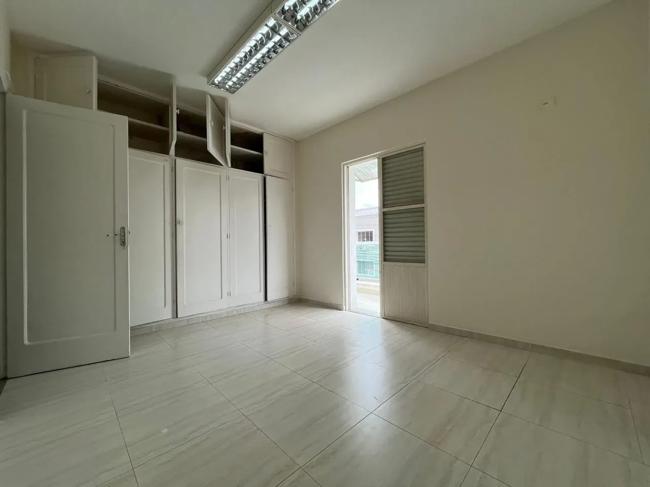 Foto do imóvel: Imóvel Comercial para Alugar, 100 m² em Vila Mathias - Santos